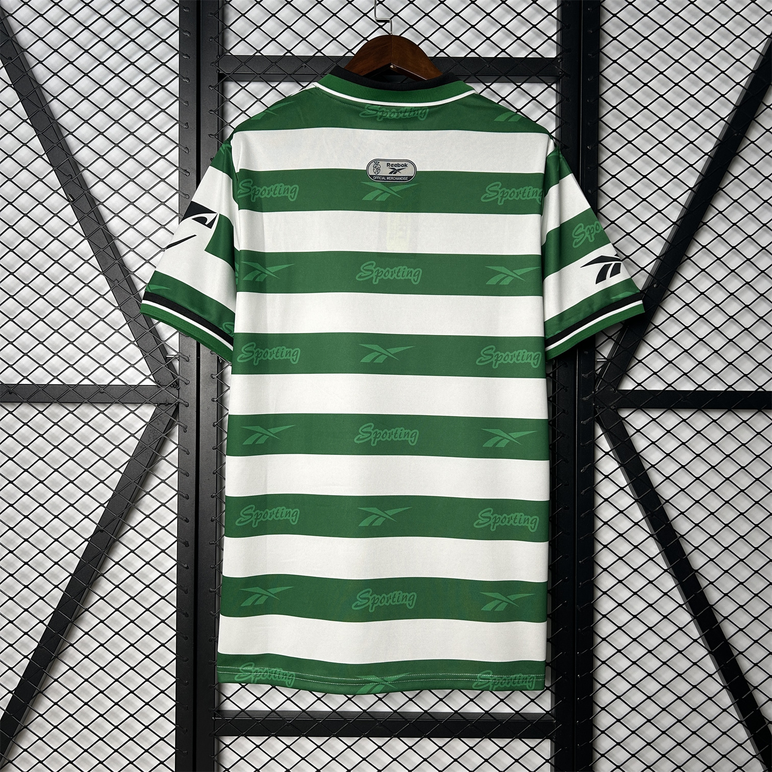foot-Retro Sporting CP 1999-00 Home Jersey