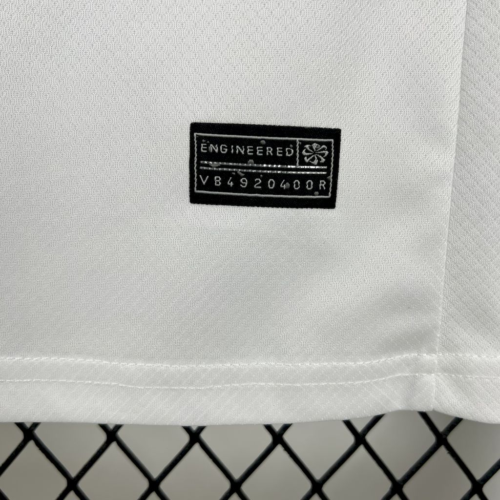 foot-Pumas UNAM 25-26 Home Kids Kit