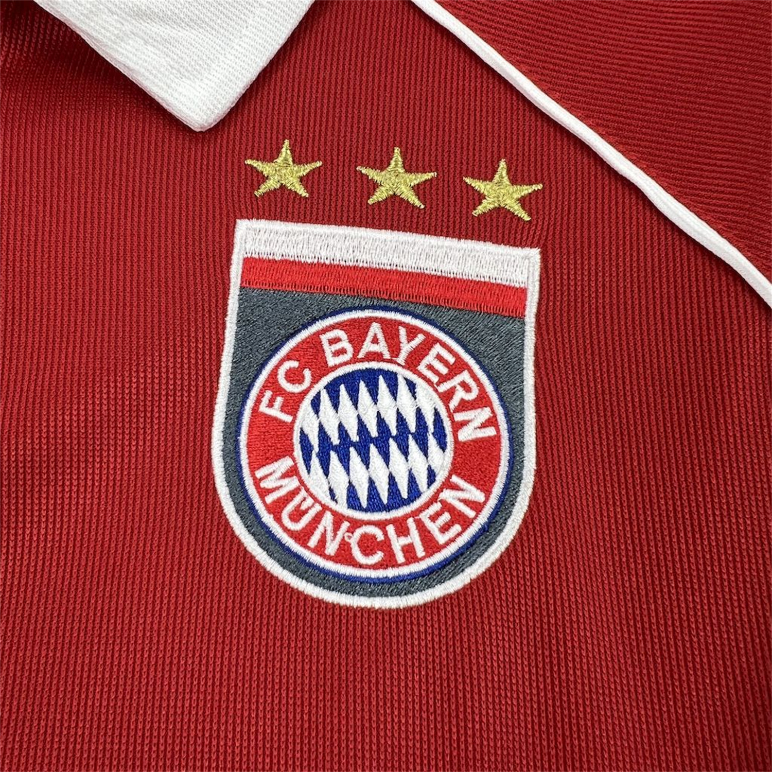 foot-Retro Bayern Munich 2005-06 Home Jersey