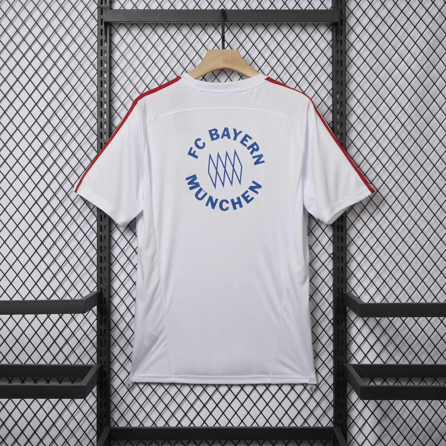 foot-Bayern Munich 25-26 Urban Purist Throwback White Jersey - Fans Version
