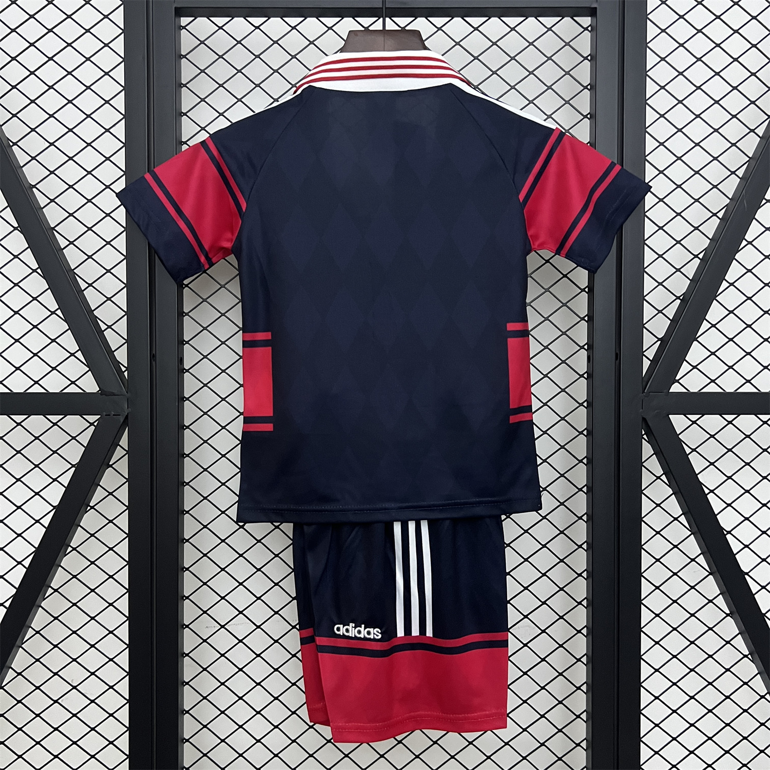 foot-Retro Bayern Munich 1997-99 Home Kids Kit