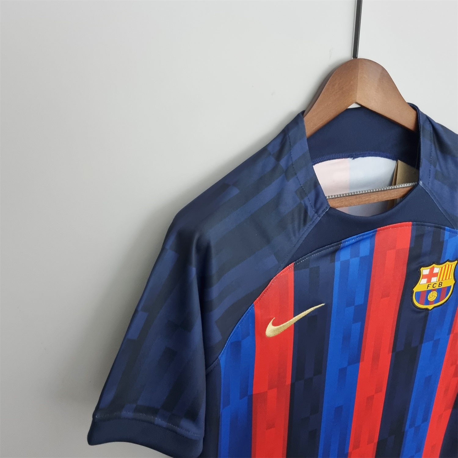 foot-Retro Barcelona 22-23 Home Jersey