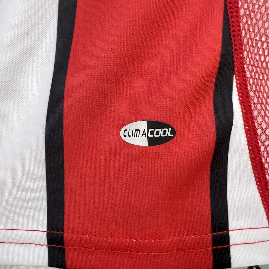 foot-Retro River Plate 2003-04 Away Jersey
