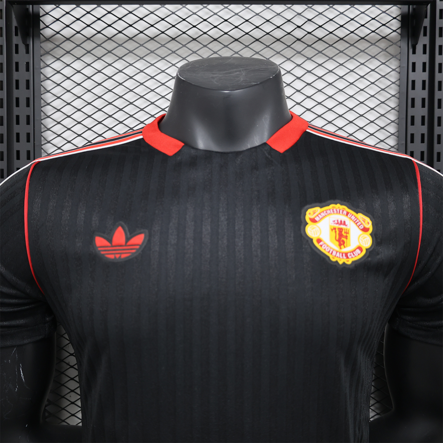 foot-Manchester United 24-25 Black Icon Retro Jersey - Player Version