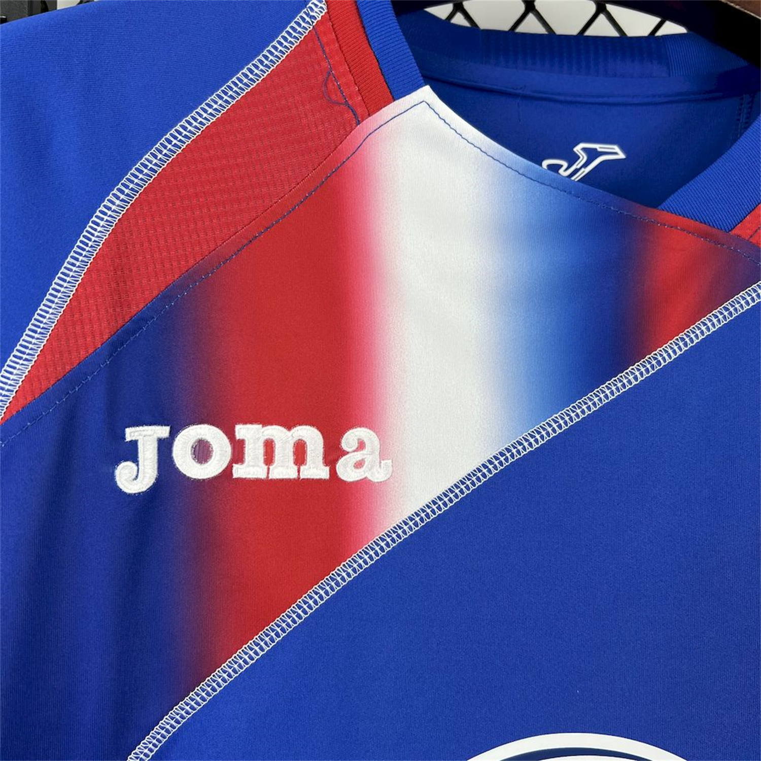foot-Retro Getafe 2009-10 Home Jersey