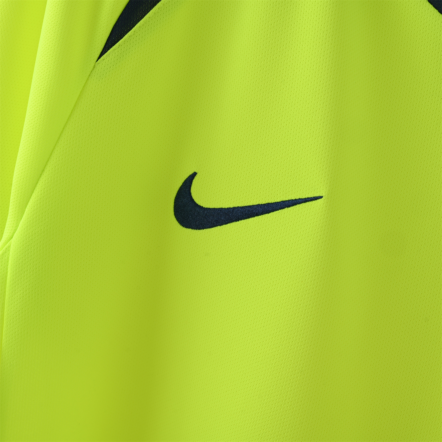 foot-Retro Barcelona 05-06 Away Jersey