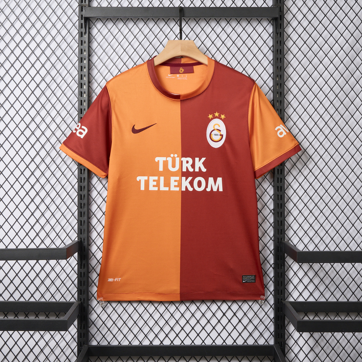 foot-Retro Galatasaray 2013-14 Home Jersey