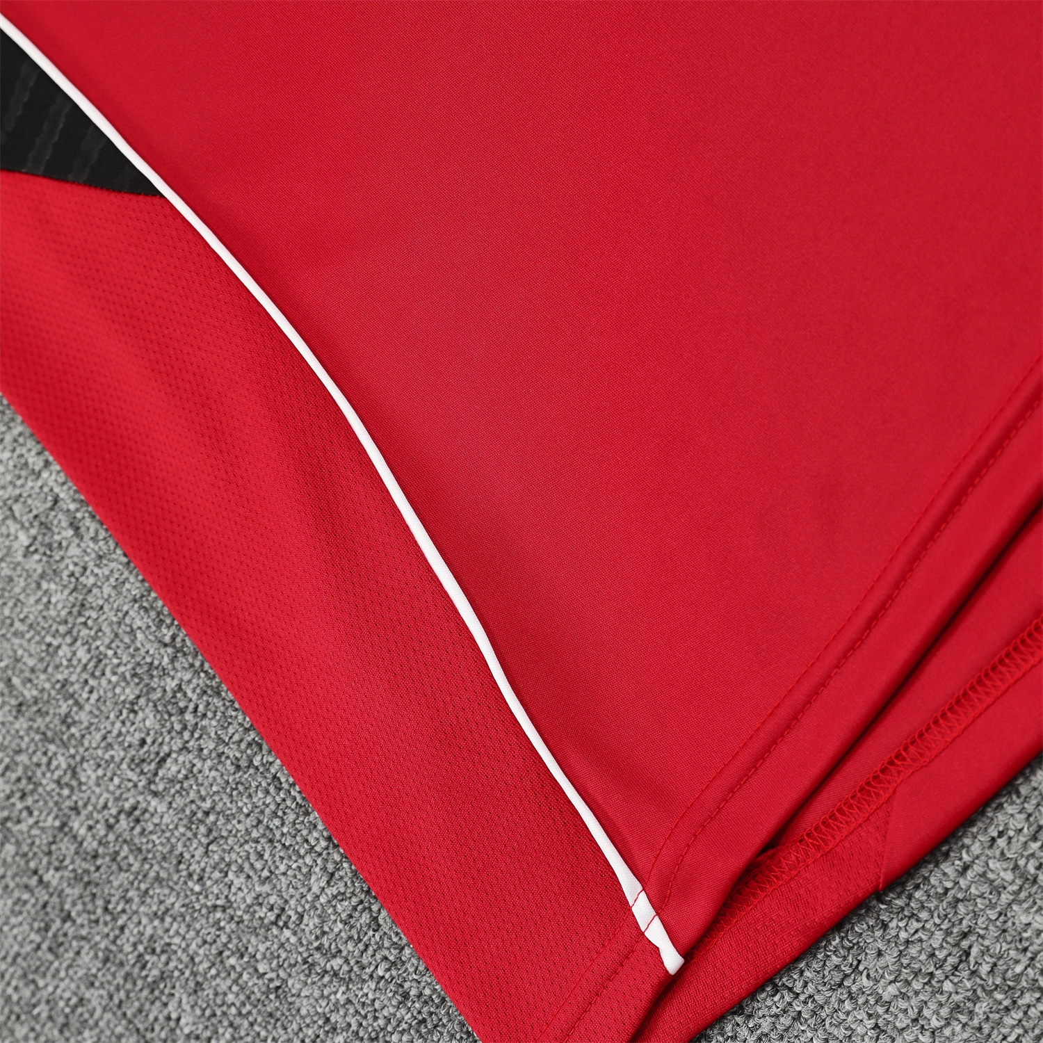 foot-Manchester United 25-26 Vest Training Set - Pure Red Vest & Black Shorts