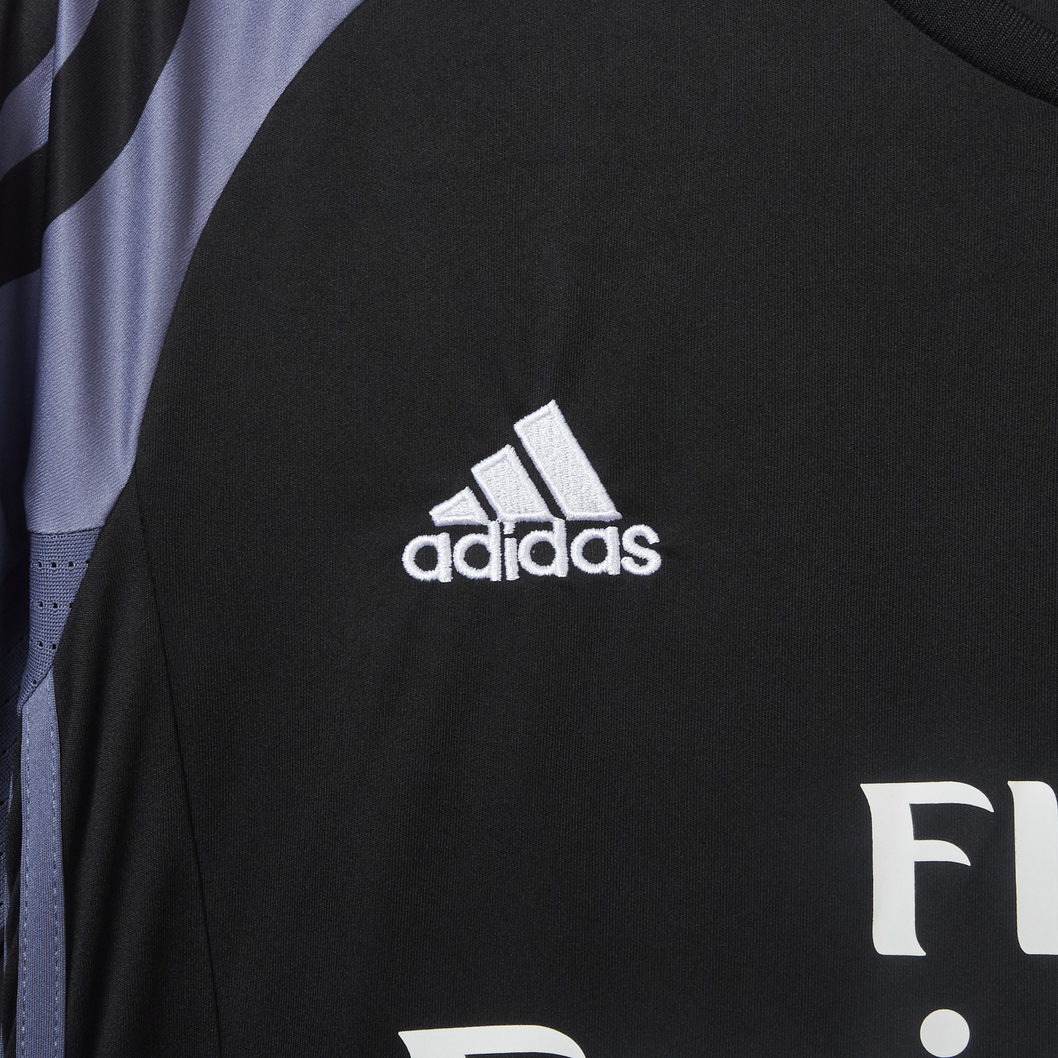 foot-Retro Real Madrid 16-17 Third Jersey