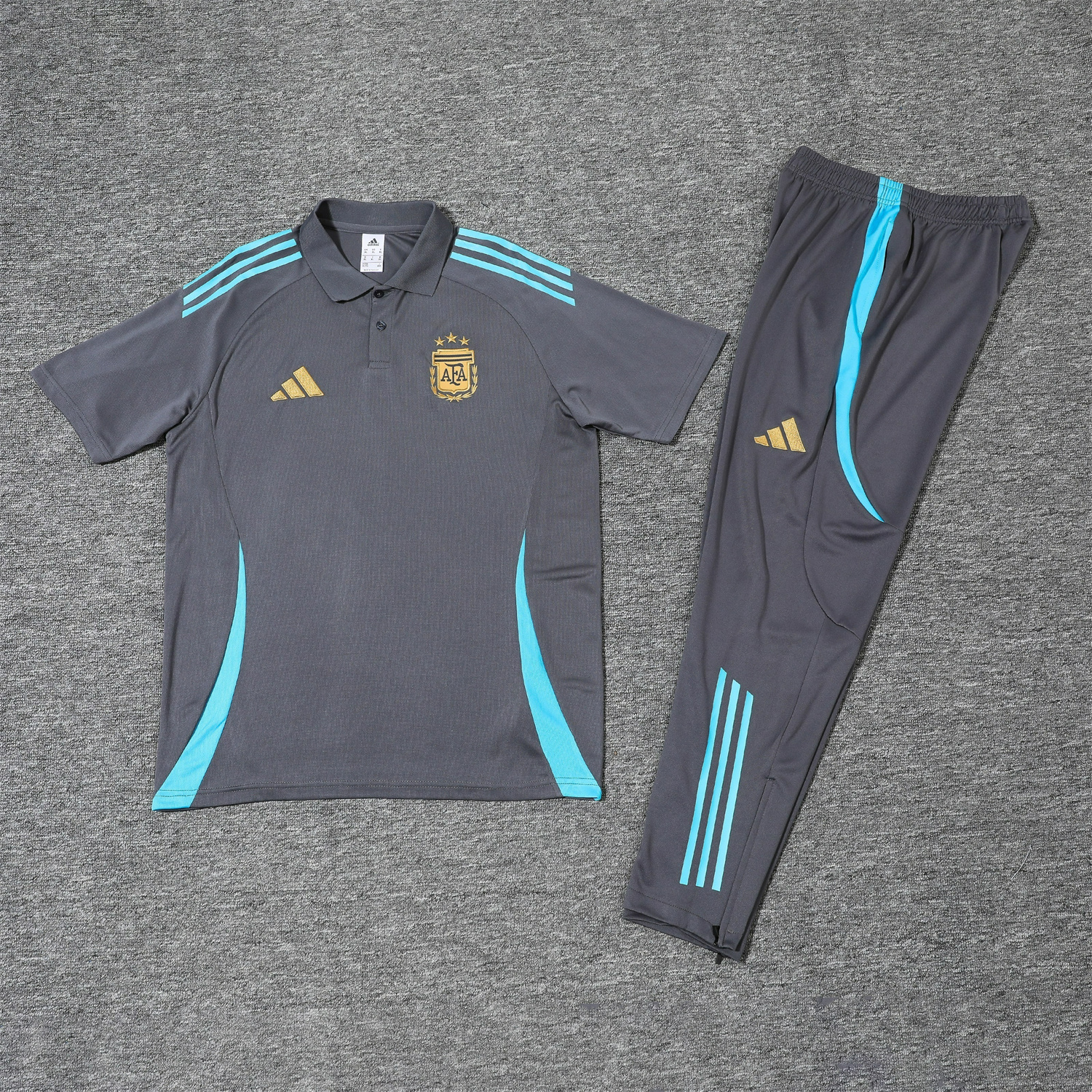 foot-Argentina 25-26 POLO Short-Sleeve Training Set - Grey Top and Pants with Blue Stripes