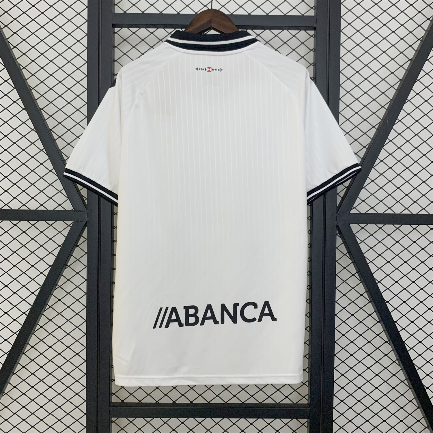 foot-Celta Vigo 24-25 Oliveira Dos Cen Anos White Goalkeeper Jersey - Fans Version