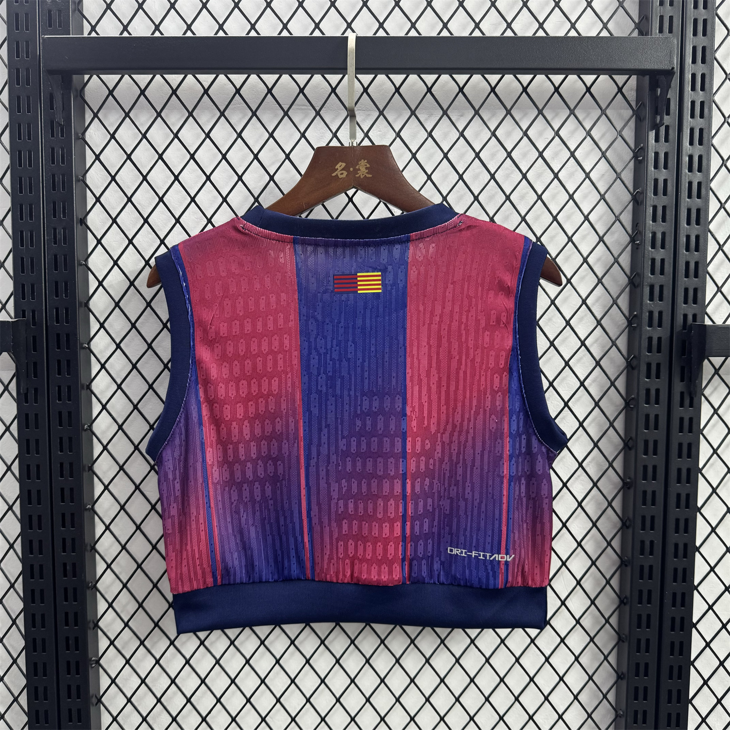 foot-Women's Barcelona 25-26 Home Center Logo Yoga Vest