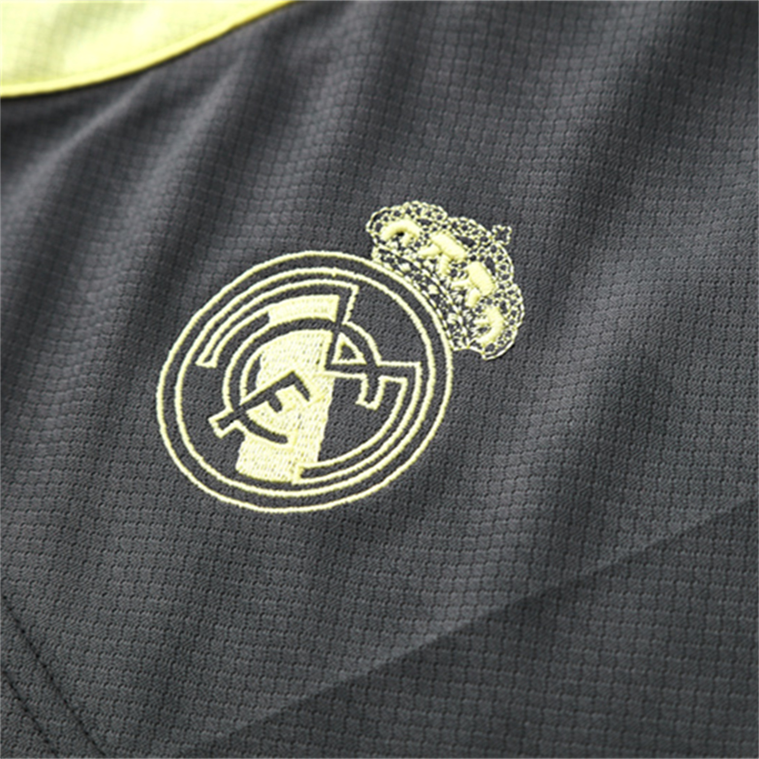 foot-Real Madrid 25-26 Kids Short-Sleeve Training Set - Deep Grey Top and Shorts