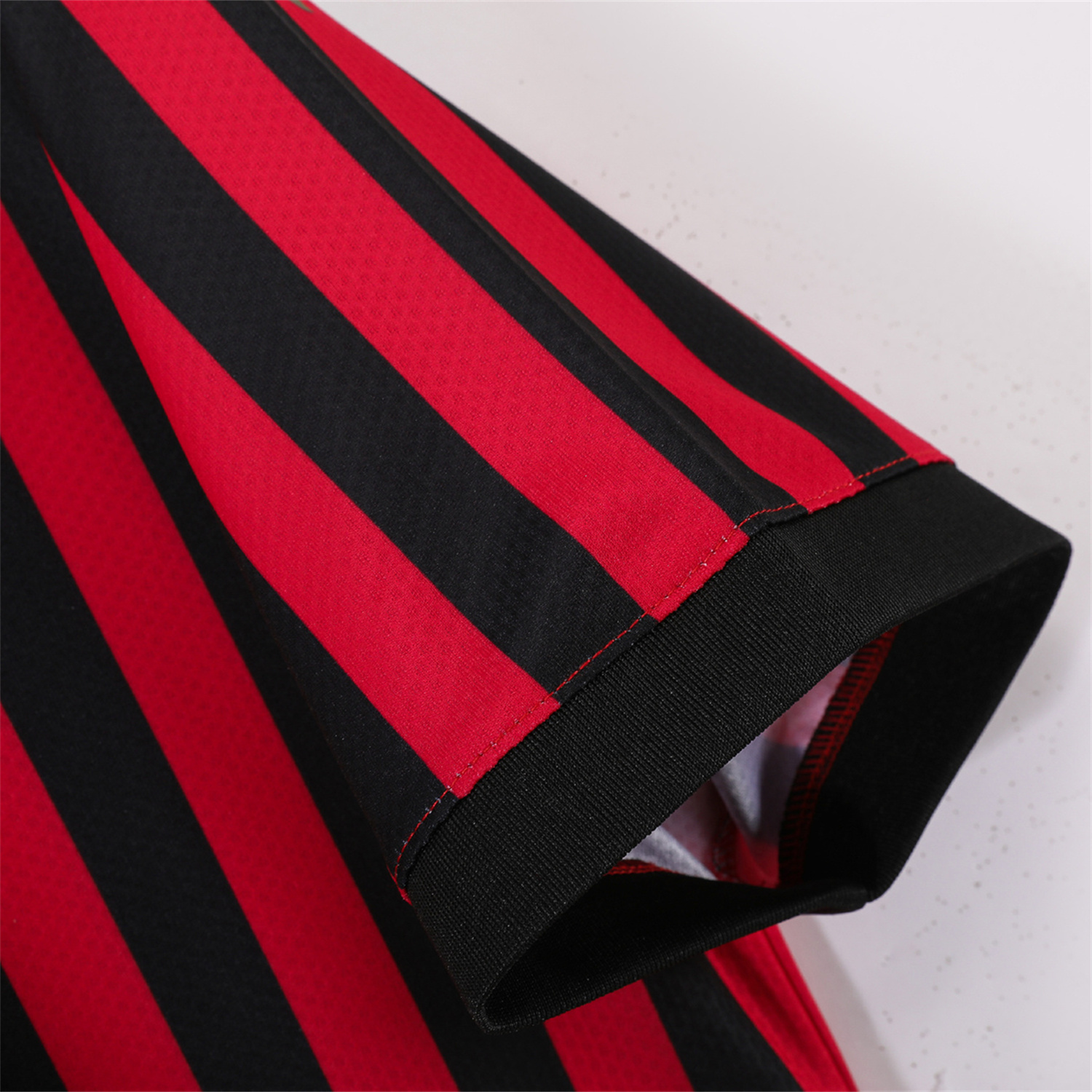 foot-Retro AC Milan 2019 120th Anniversary Home Jersey