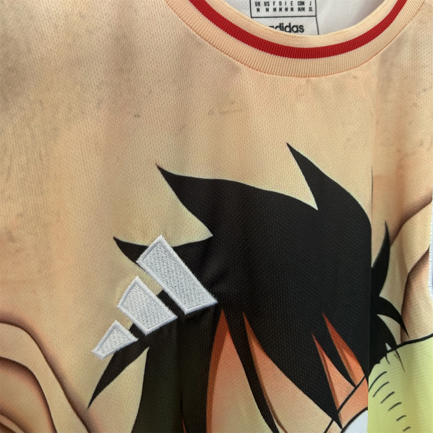 foot-Japan 25-26 Luffy And His Straw Hat Special Jersey - Fans Version