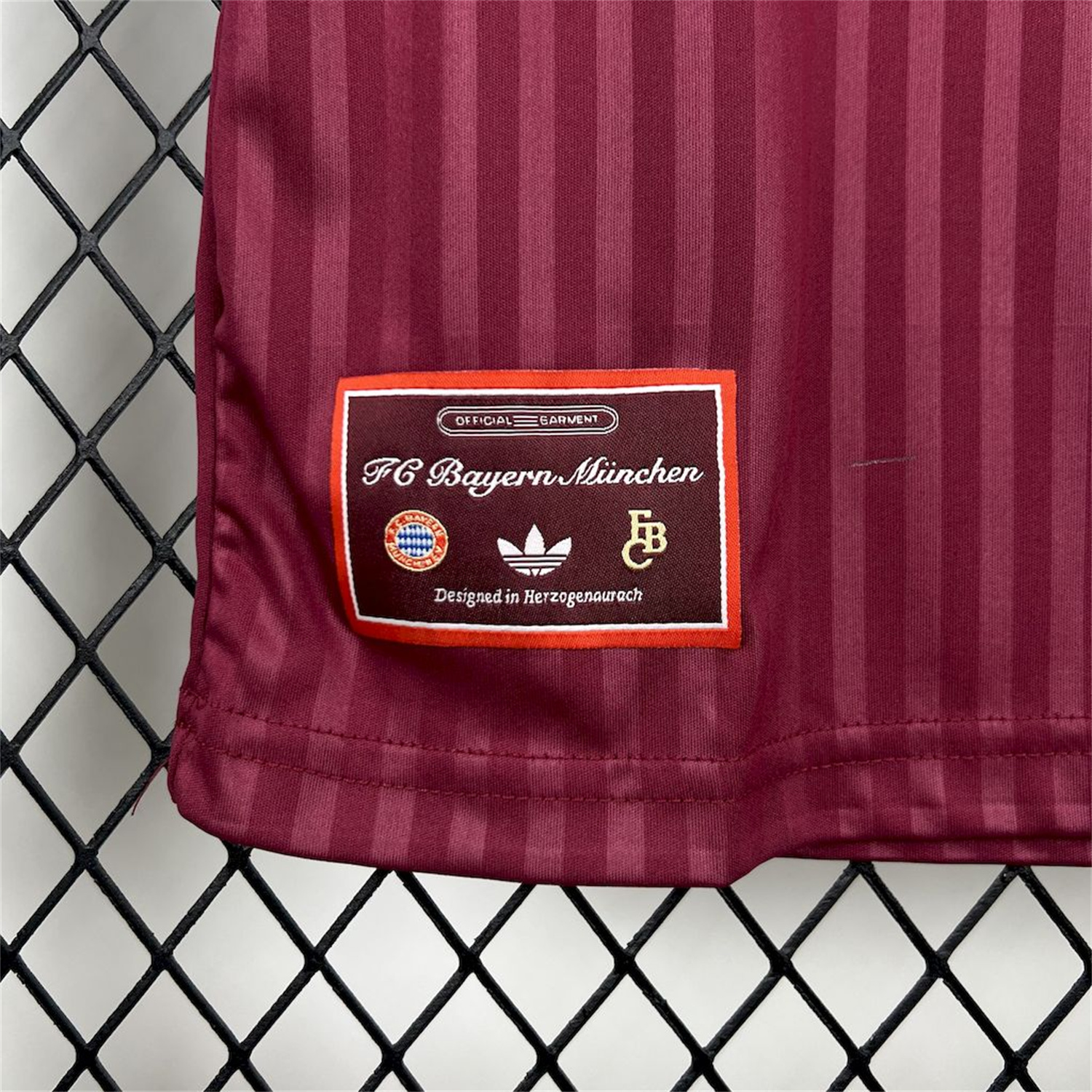 foot-Bayern Munich 24-25 Red Terrace Icon Retro Style Kids Kit