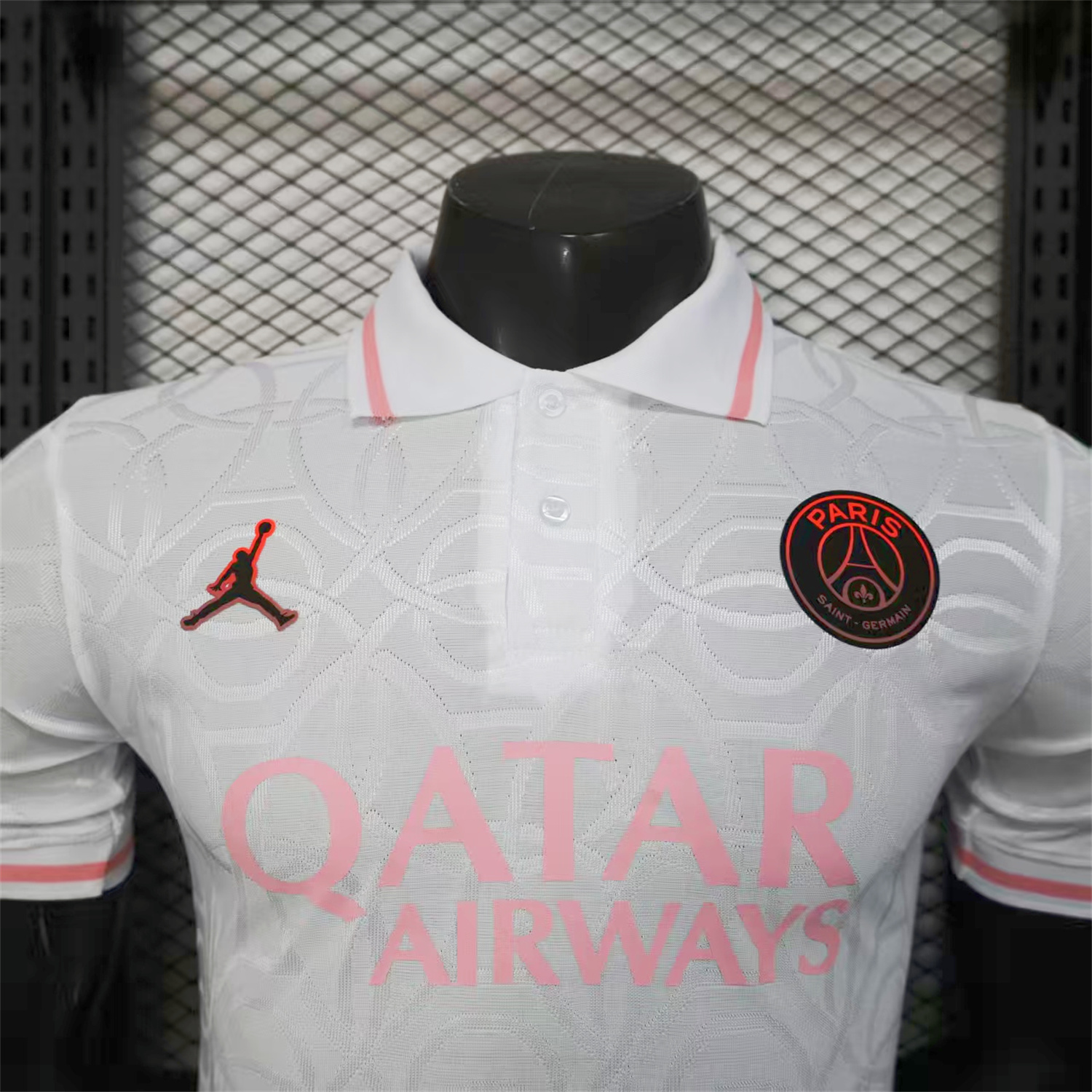 foot-Paris Saint-Germain PSG 25-26 White And Pink Pre-Match Training Jersey - Player Version