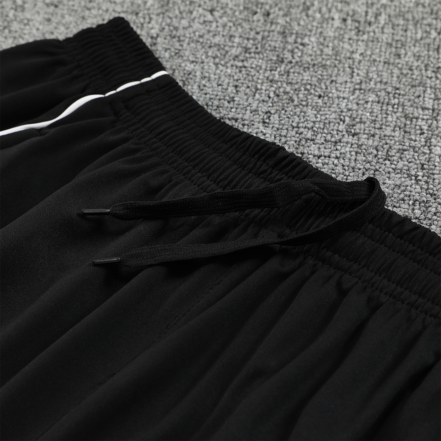 foot-Real Madrid 25-26 Short-Sleeve Training Set - Grey Arrow Pattern Top & Black Shorts