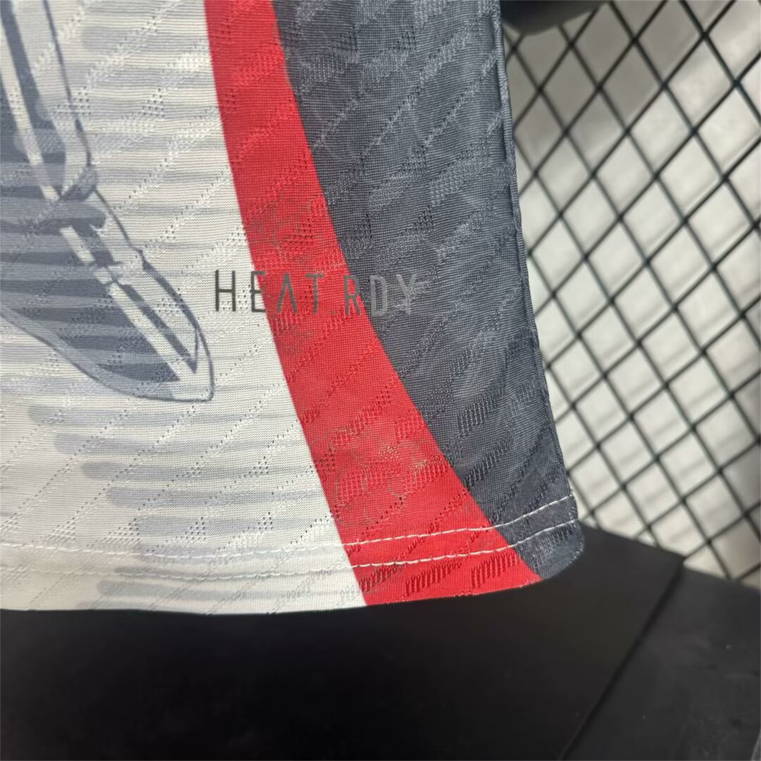 foot-Japan 25-26 Dragon Ball Goku Sketch White & Red Special Jersey - Player Version