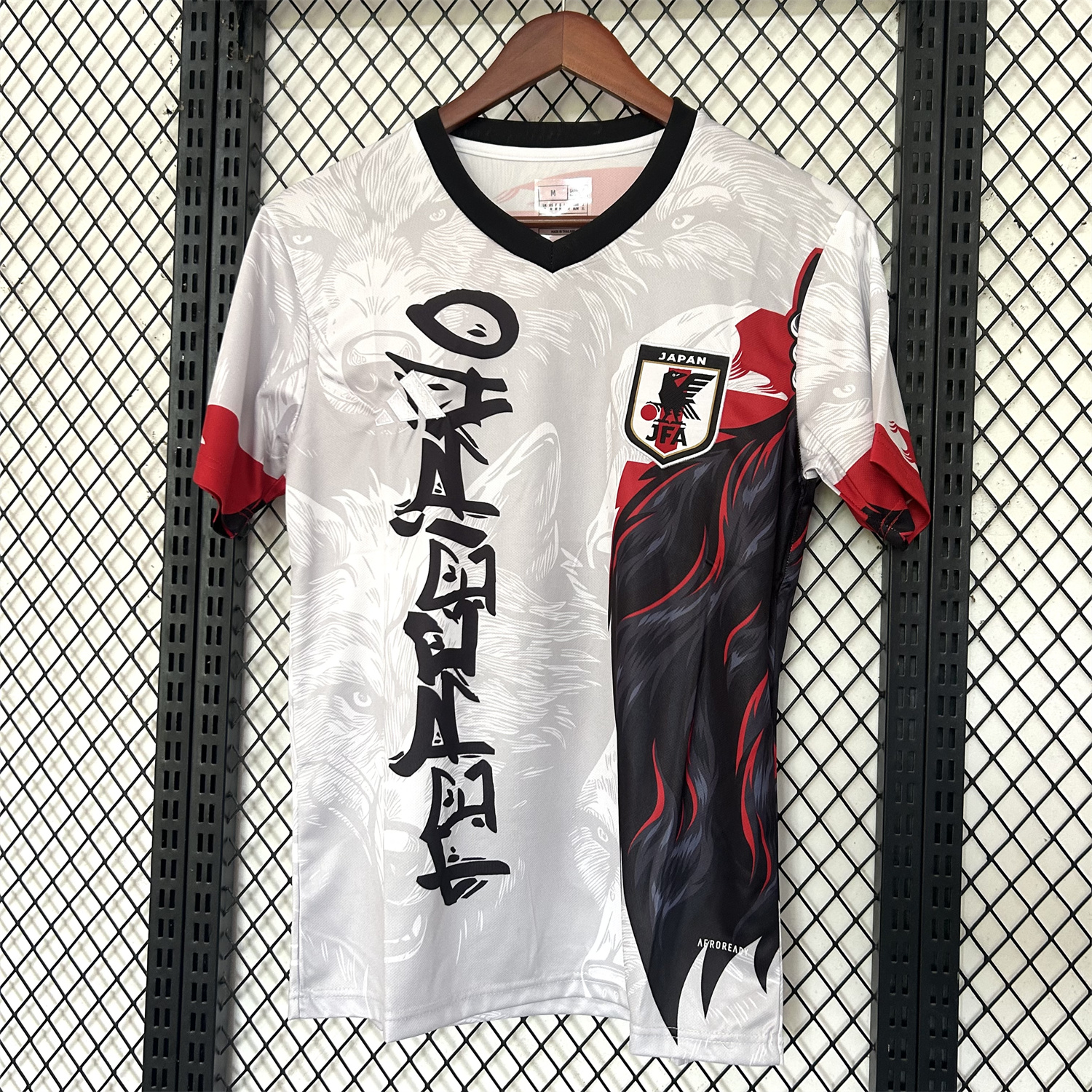 foot-Japan 25-26 Black Wolf Fur White Special Jersey - Fans Version