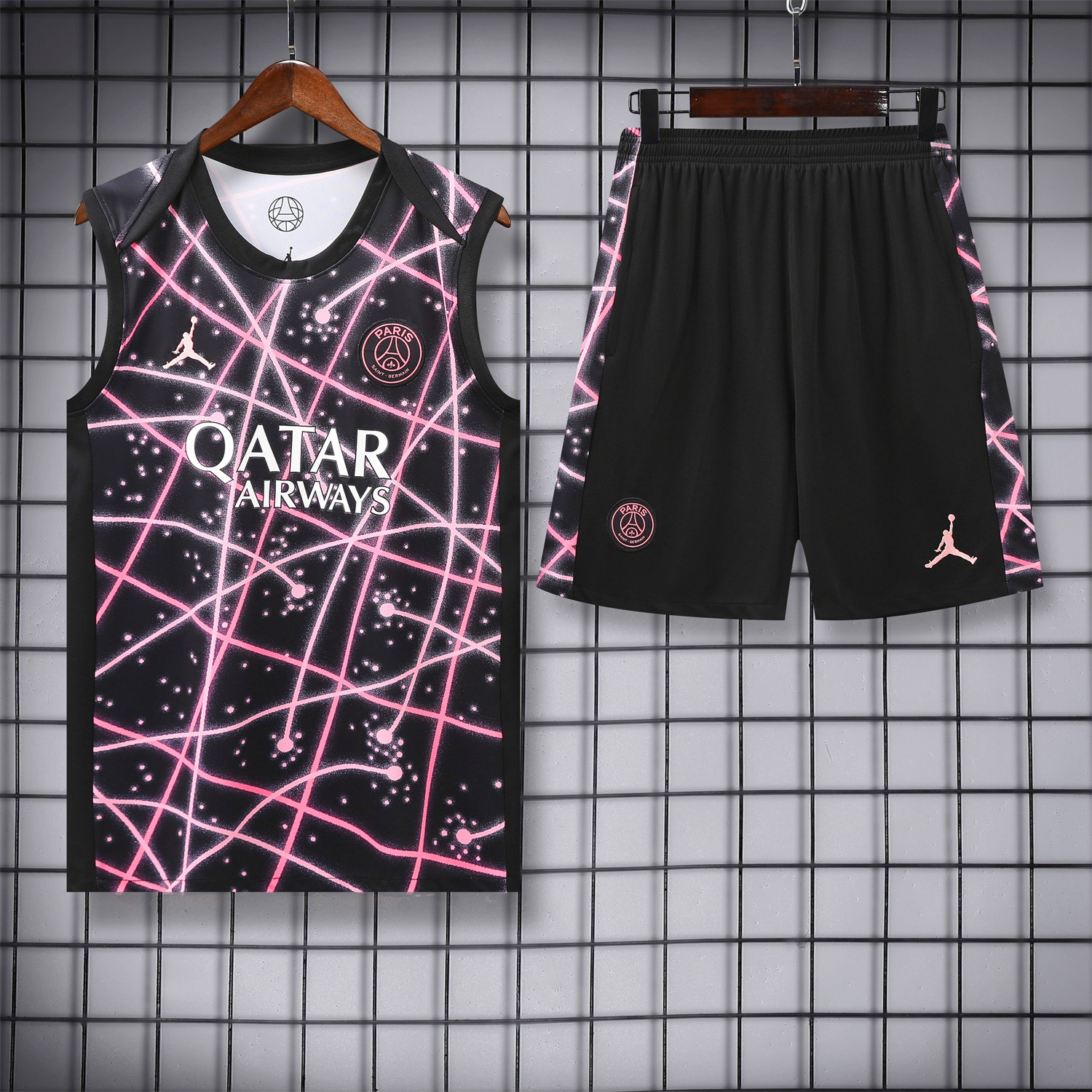 foot-Paris Saint-Germain PSG 25-26 Vest Training Set - Pink Fluorescent Rays Black Vest & Black Shorts
