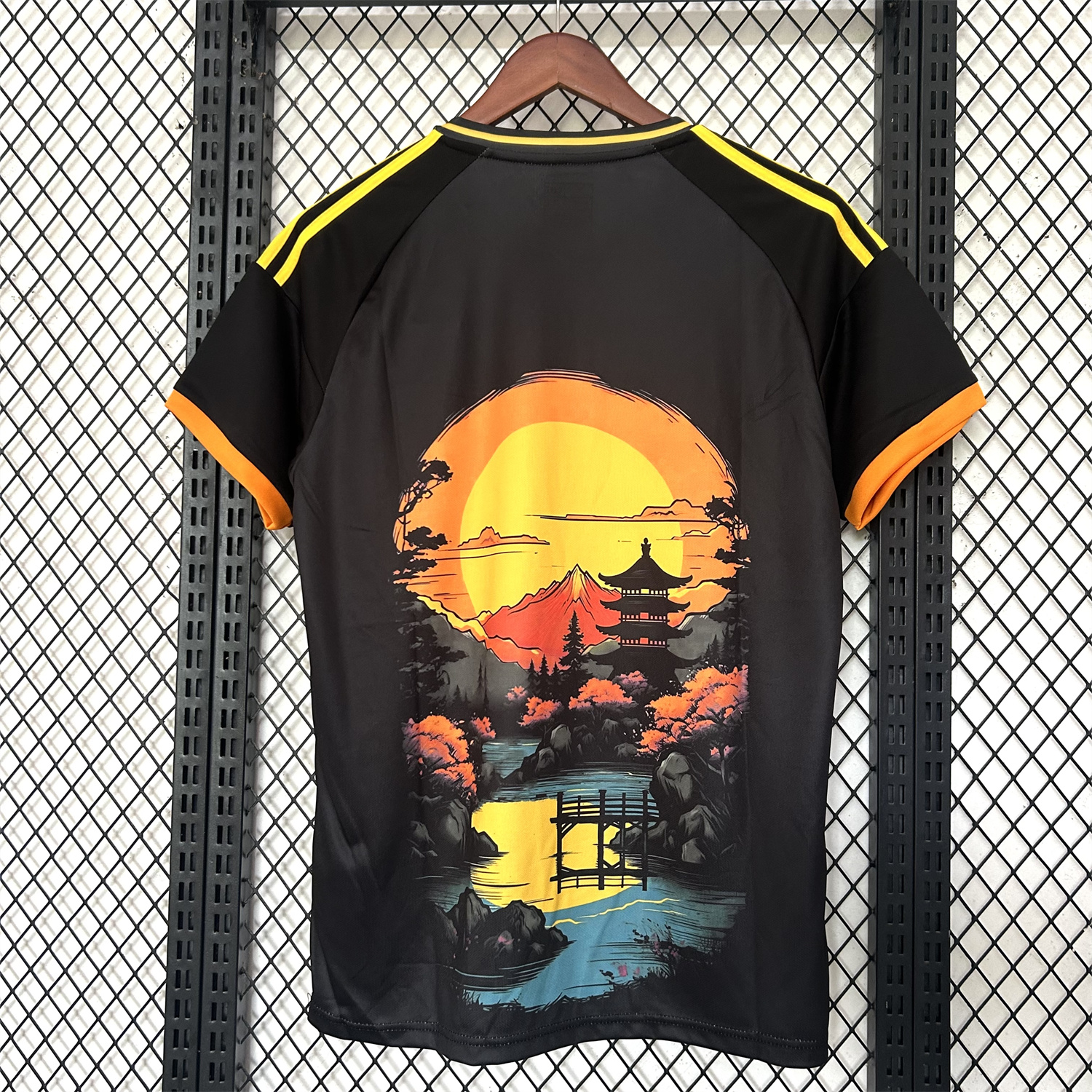 foot-Japan 25-26 Flowing Water In Front Of The Temple At Sunset Black Special Jersey - Fans Version