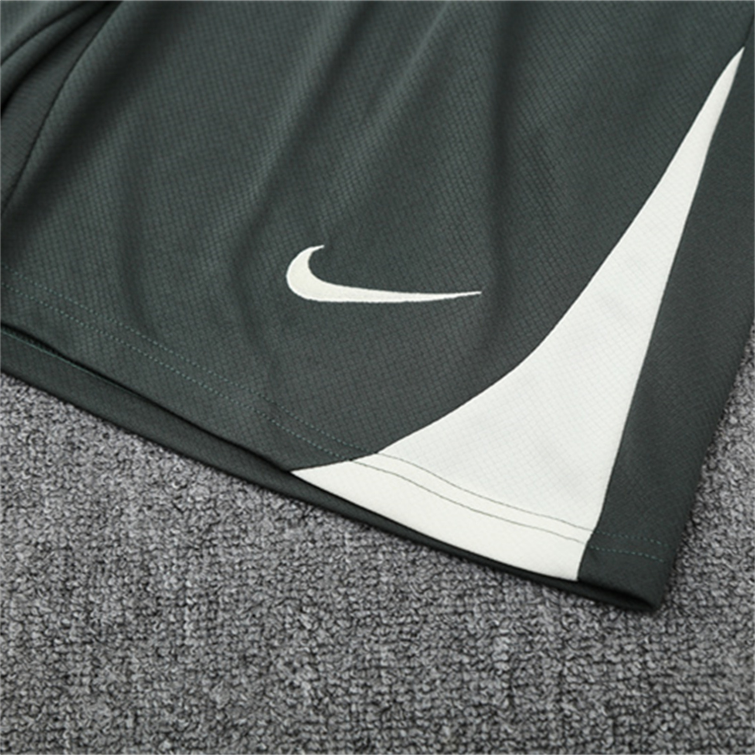 foot-C.H.E.L.S.E.A 25-26 Short-Sleeve Training Set - Army Green Top & Army Green Shorts