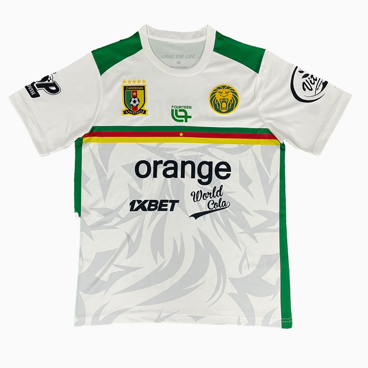 foot-Cameroon 25-26 White Green Training Jersey - Fans Version