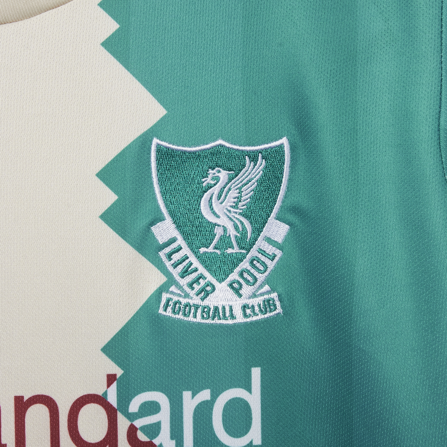 Unitedfootballkit.com | Liver.pool 25-26 Tricolor Shirt - Fans Version -Customize Name, Number and Patch | Worldwide Shipping