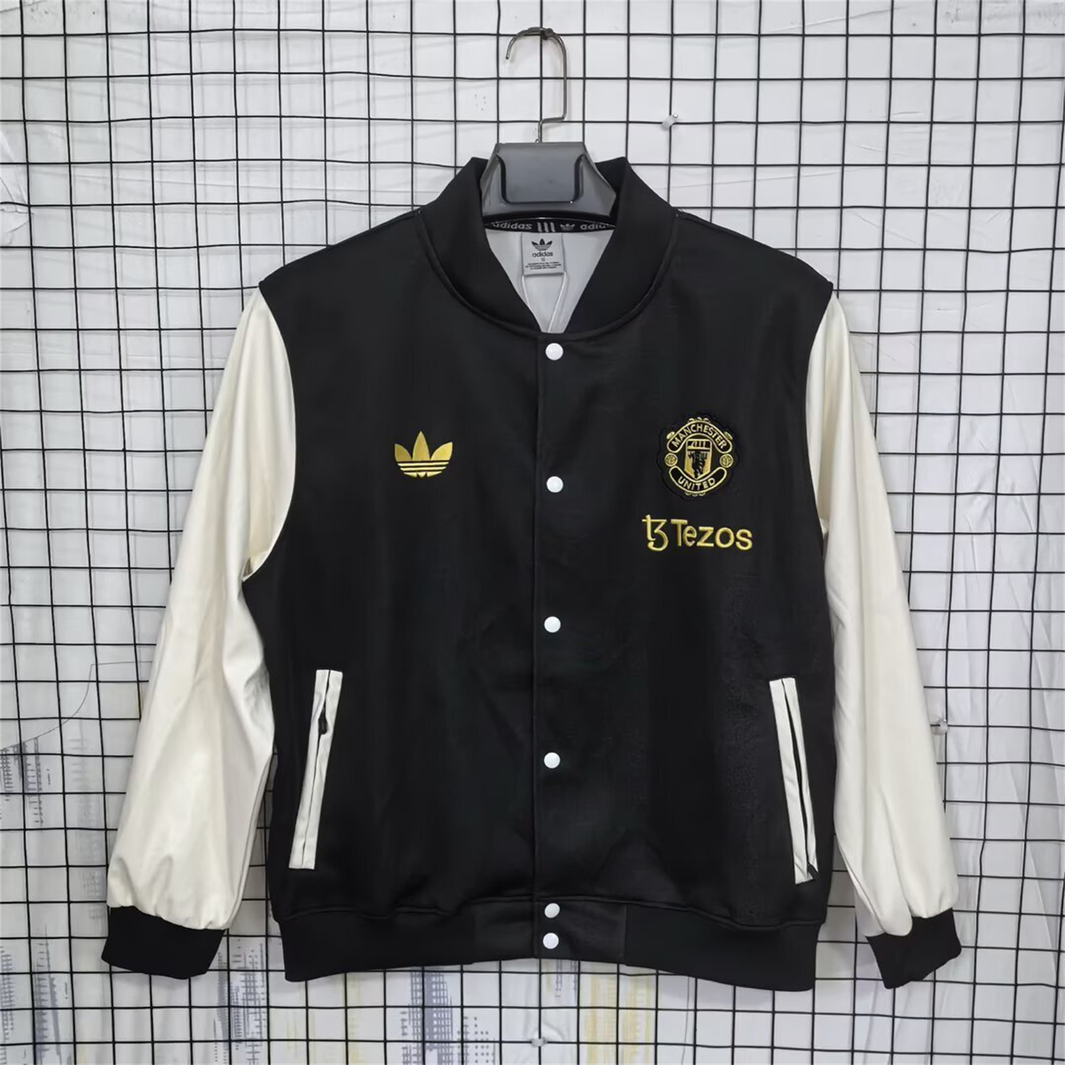 foot-Manchester United 25-26 Windbreaker Jacket - White And Black
