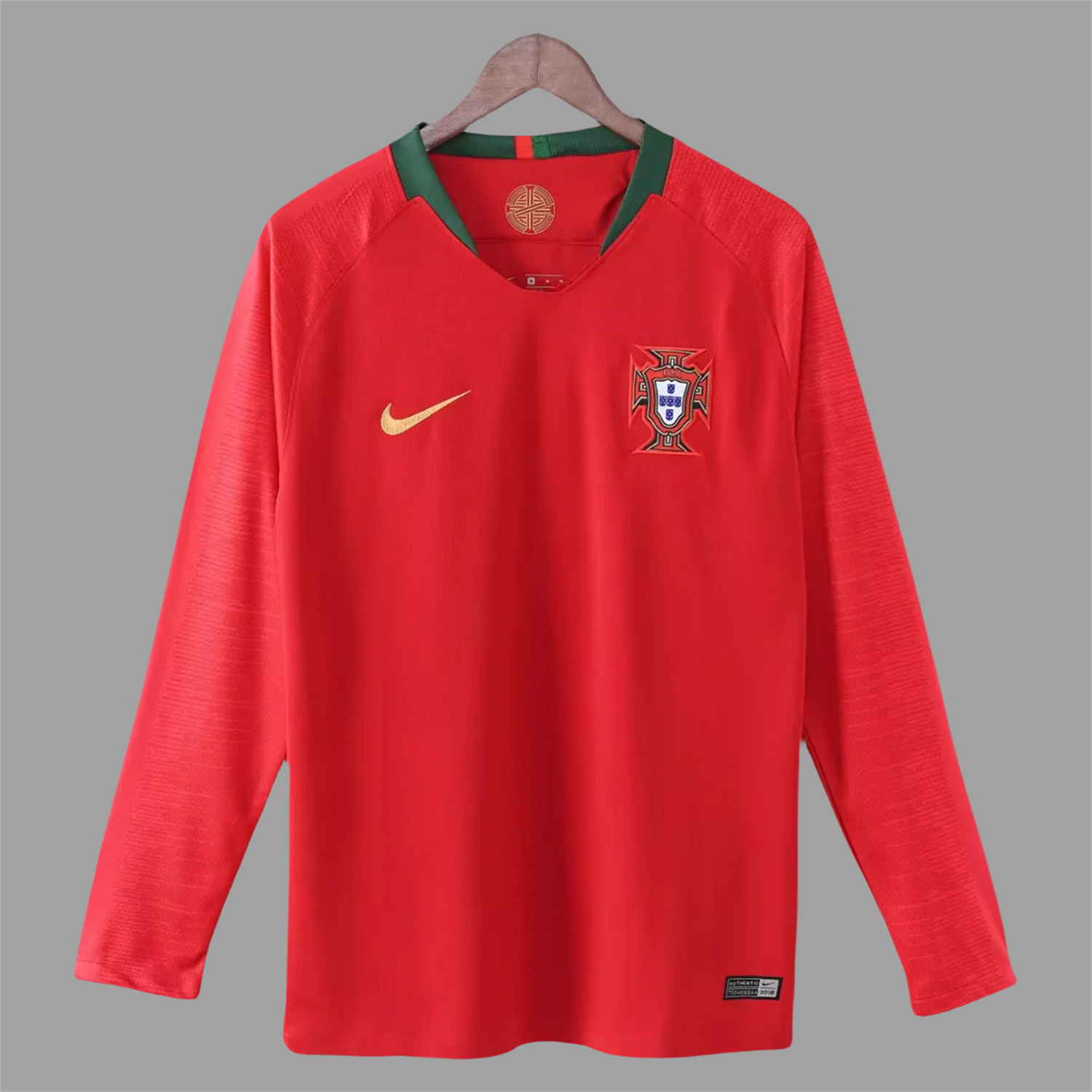 foot-Retro Portugal 2018 Home Long Sleeves Jersey