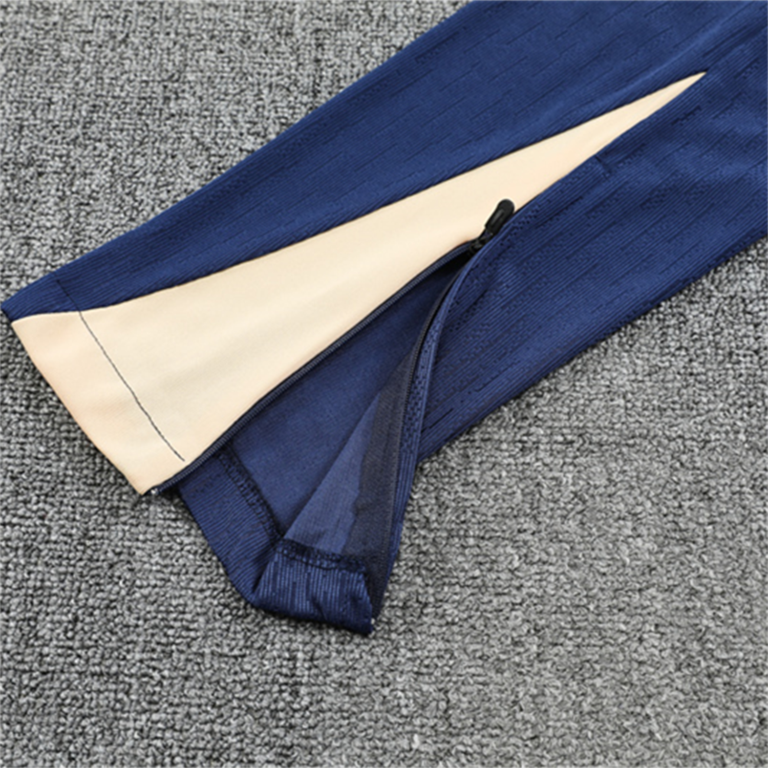 foot-Barcelona 25-26 Long Sleeve Training Set - Player Version - Light Yellow Top and Blue Pants