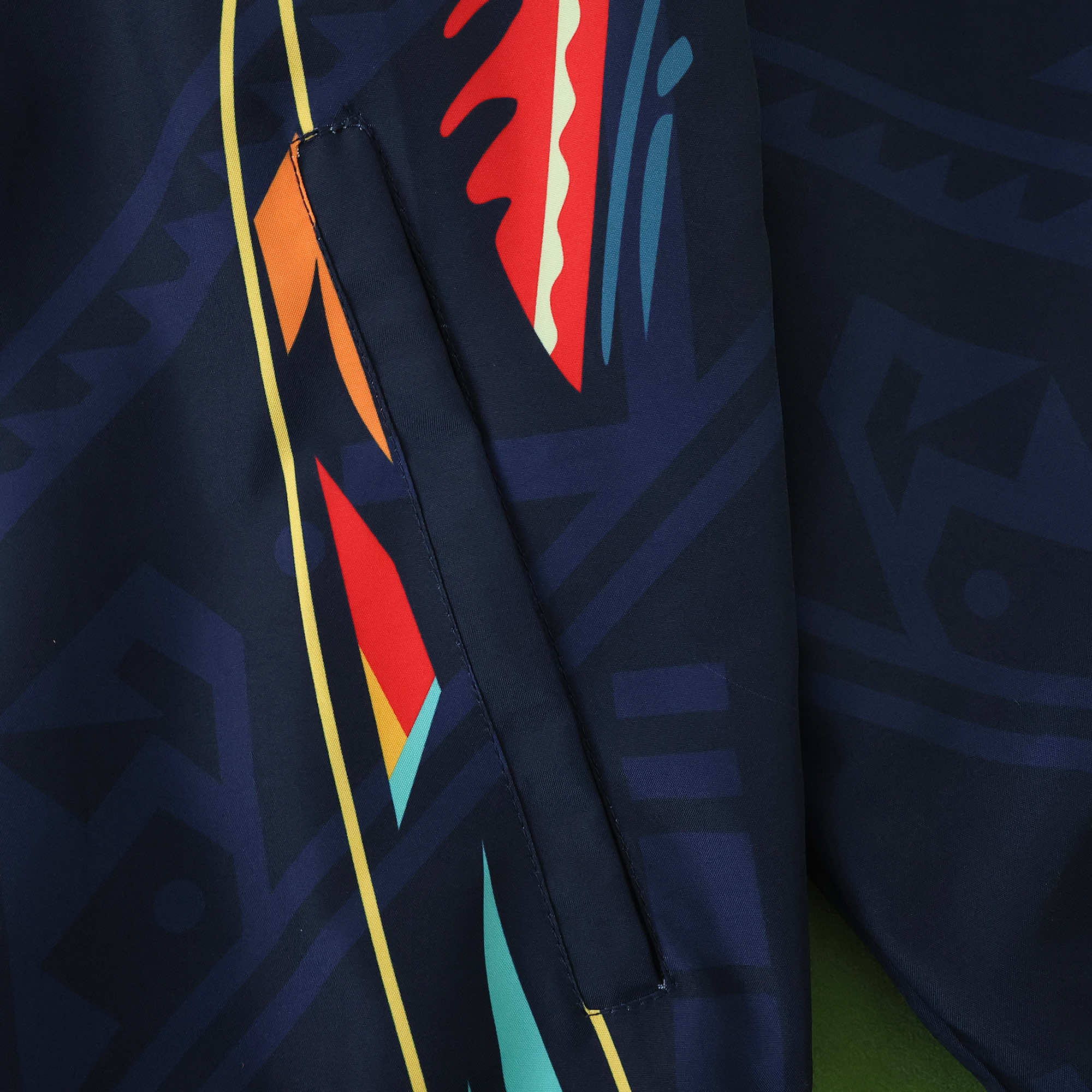 foot-Club América 25-26 Throwback Double Sided Reversible Windbreaker - Blue & Black