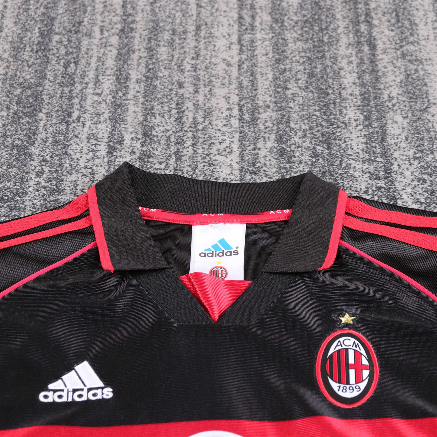 GlobeJersey-Retro AC Milan 1998-99 Third Kids Kit