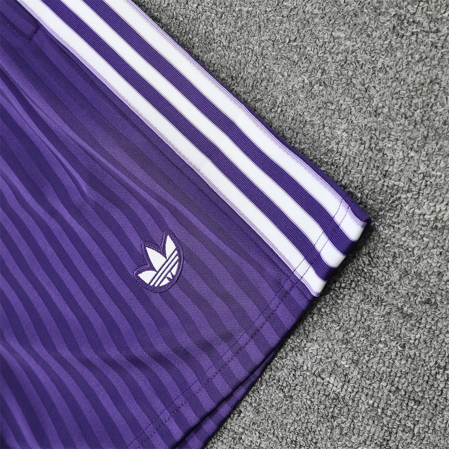 foot-Real Madrid 25-26 Short-Sleeve Training Set - Purple And White Top & Purple Shorts