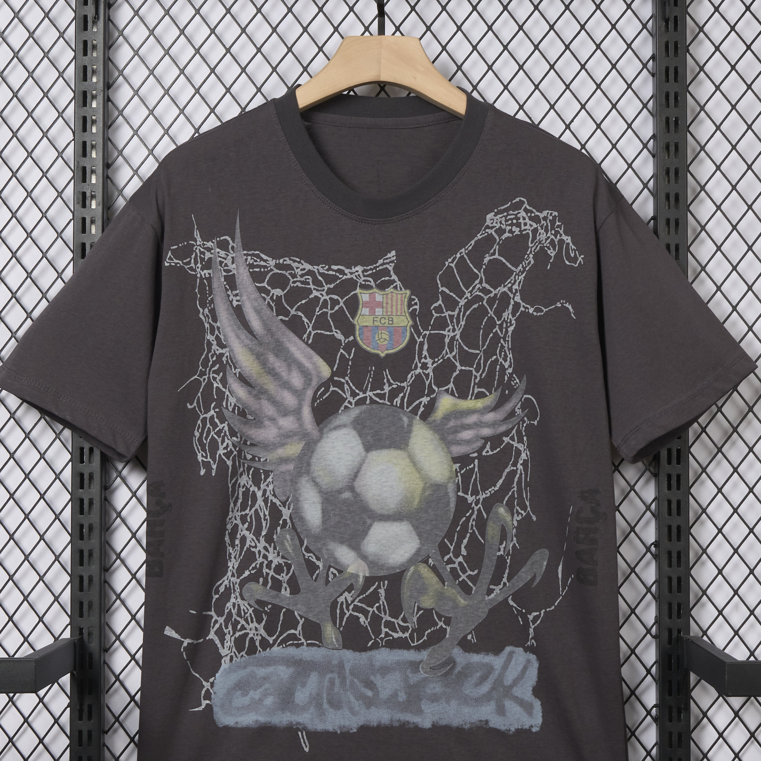 foot-Barcelona x Travis Scott 24-25 Football Eagle Pattern Dark Grey T-shirt