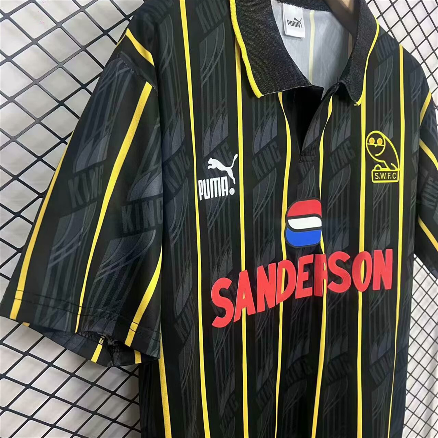 foot-Retro Sheffield Wednesday 1993-94 Away Jersey