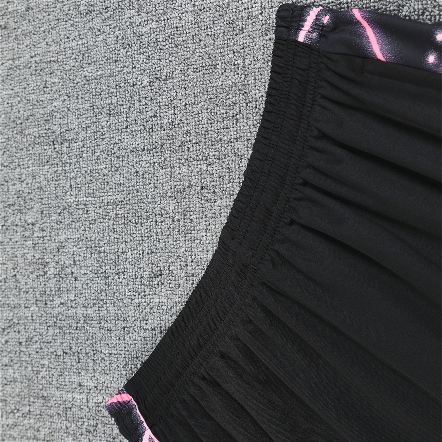 foot-Paris Saint-Germain PSG 25-26 Short-Sleeve Training Set - Pink Fluorescent Rays Black Top & Black Shorts