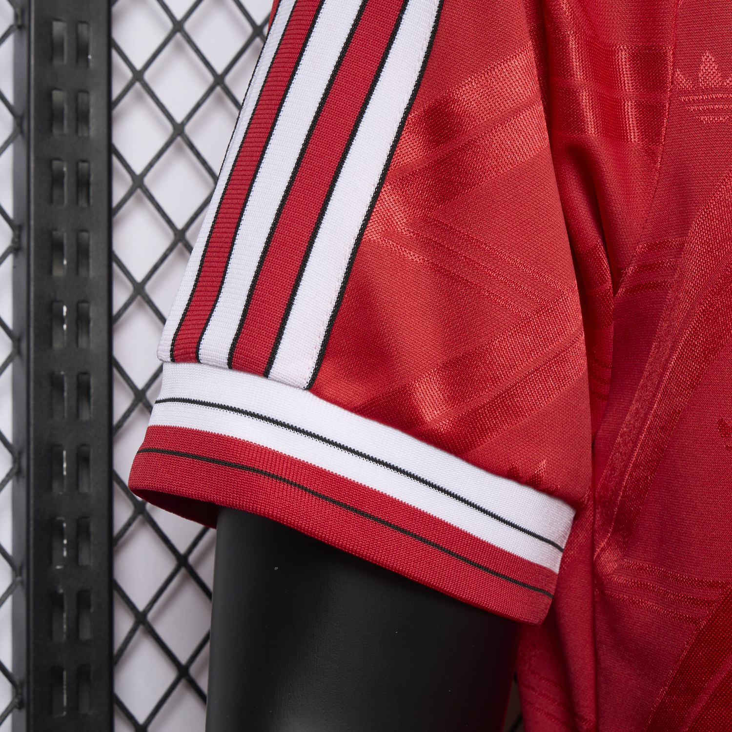 foot-Retro Manchester United 1986-88 Home Remake Jersey - Player Version