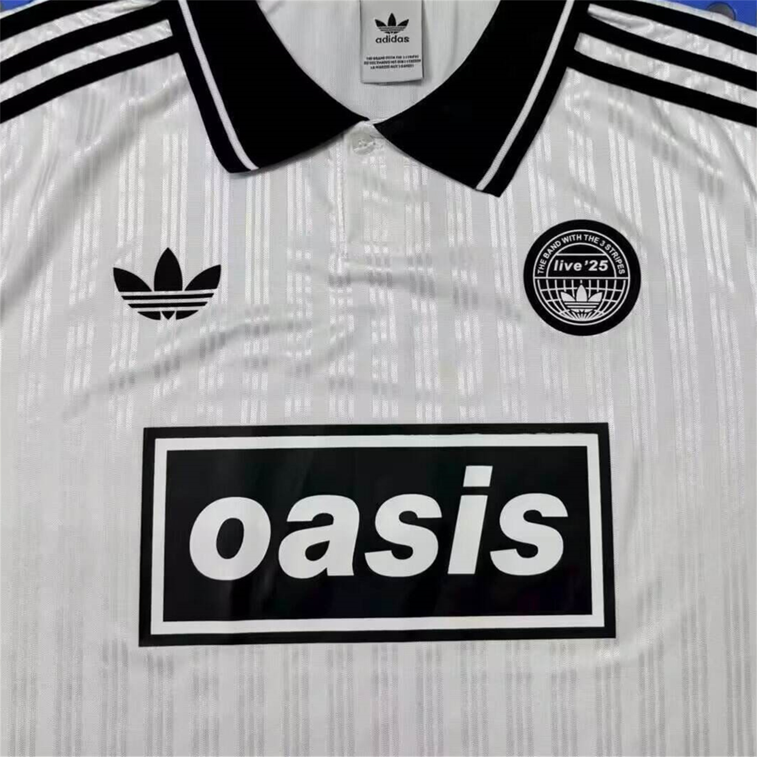 foot-Bohemian 25-26 Oasis Originals Tour Black Collar White Stripes Jersey - Fans Version