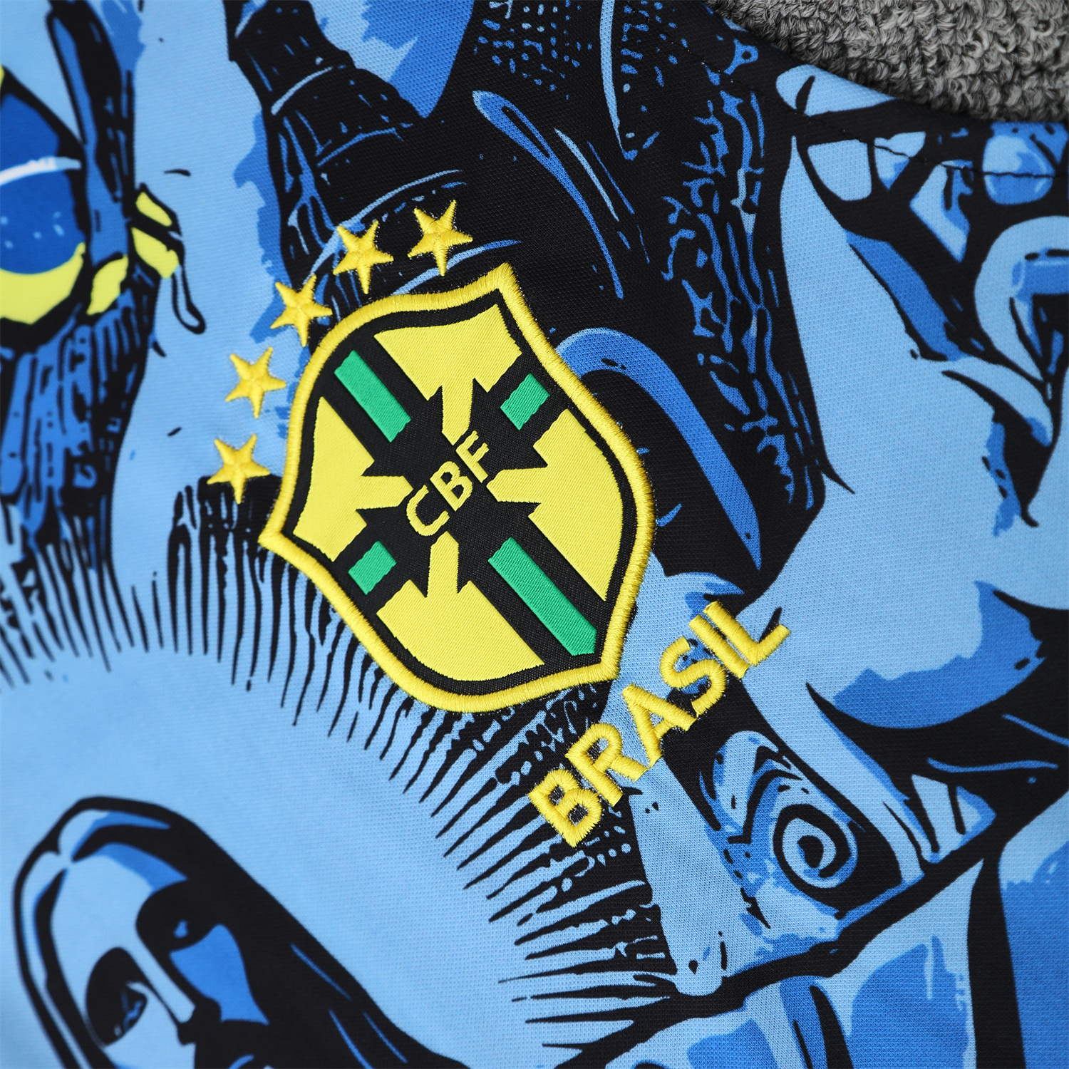 foot-Brazil 25-26 Blue Jesus Statue Vest Training Set - Blue Vest & Black Shorts