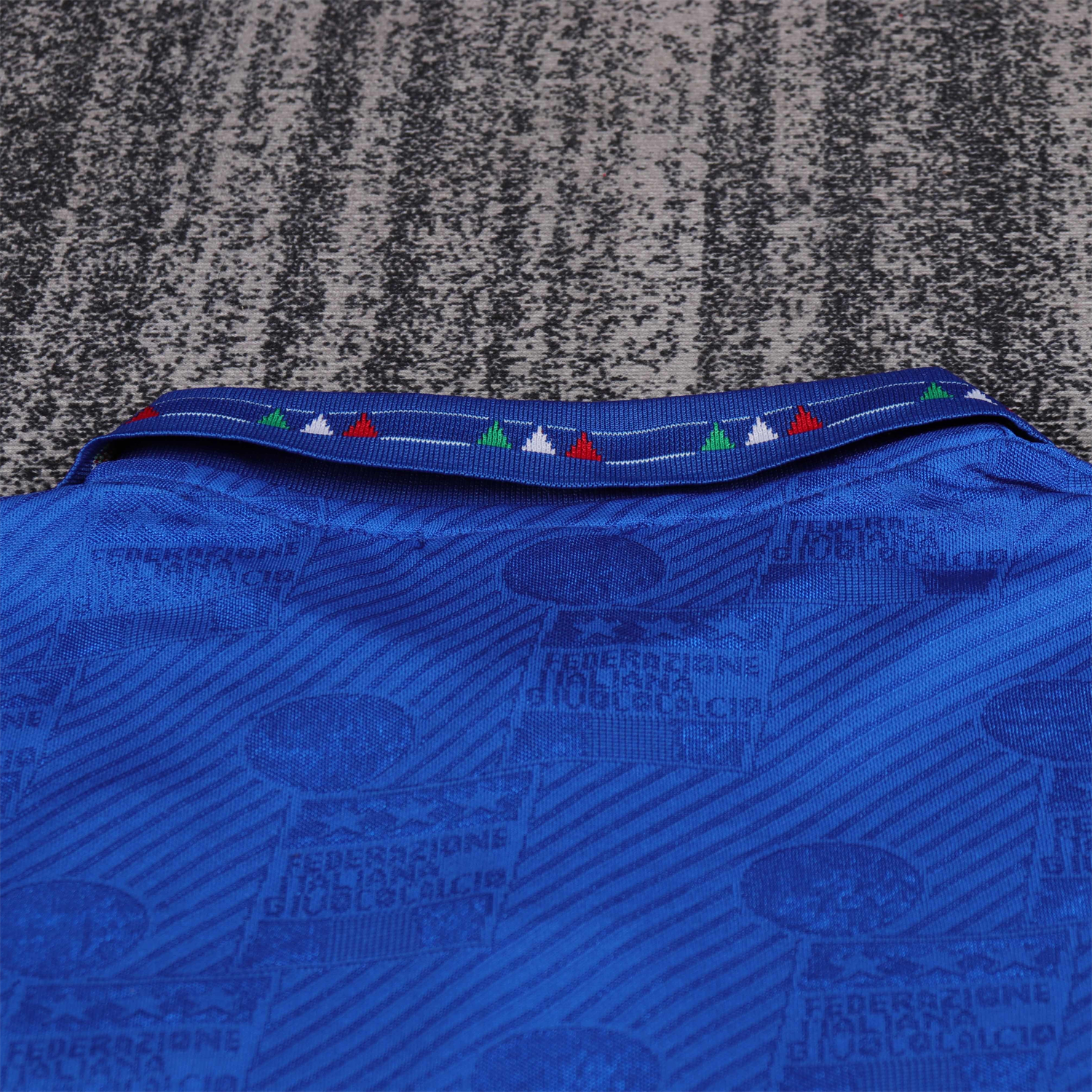 Unitedfootballkit.com | Retro Italy 1994 Home Kids Kit -Customize Name, Number and Patch | Worldwide Shipping