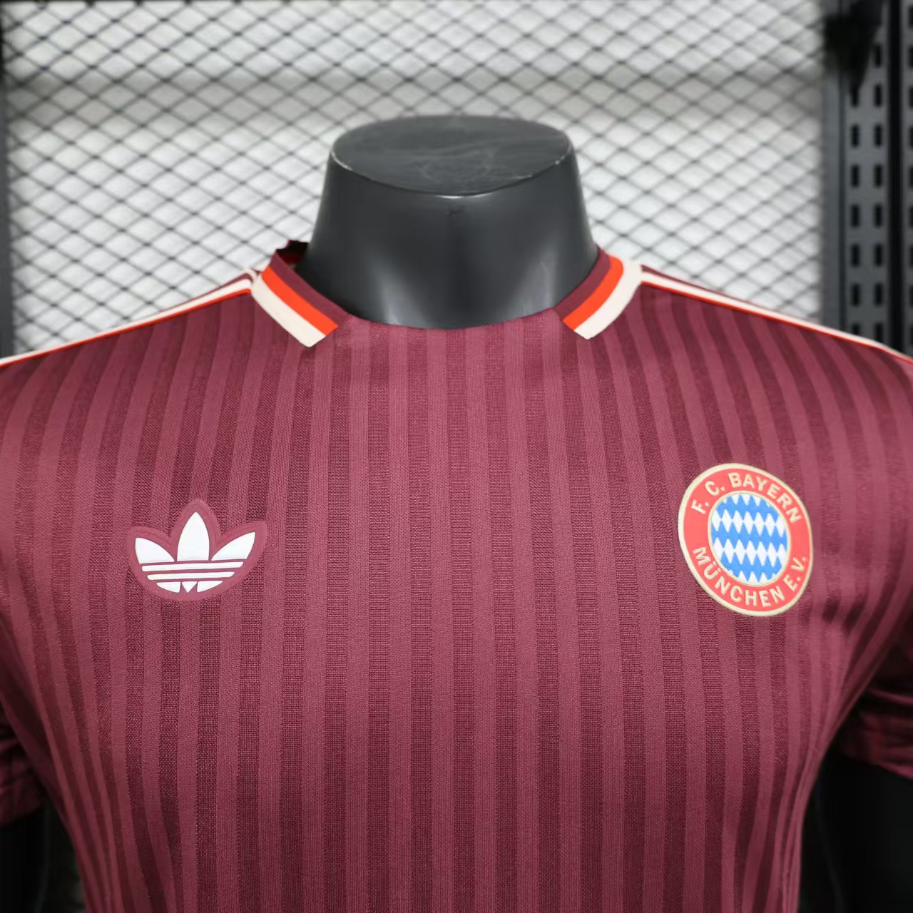 ManixJersey.com | Bayern Munich 2025 Red Icon Retro Jersey - Player Version -Customize Name, Number and Patch | Worldwide Shipping