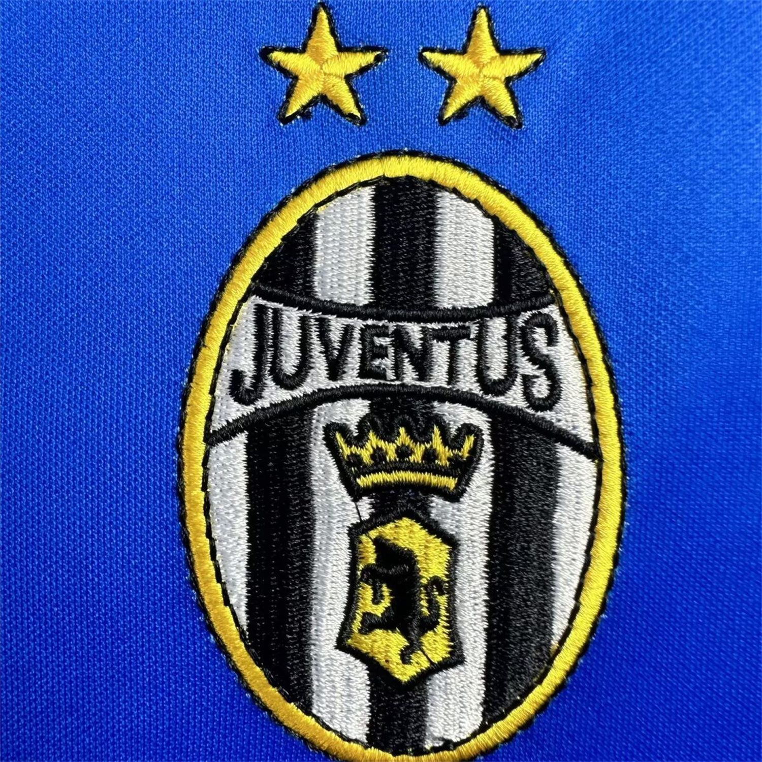 Unitedfootballkit.com | Retro Juventus 1999-00 Away Long Sleeves Jersey -Customize Name, Number and Patch | Worldwide Shipping