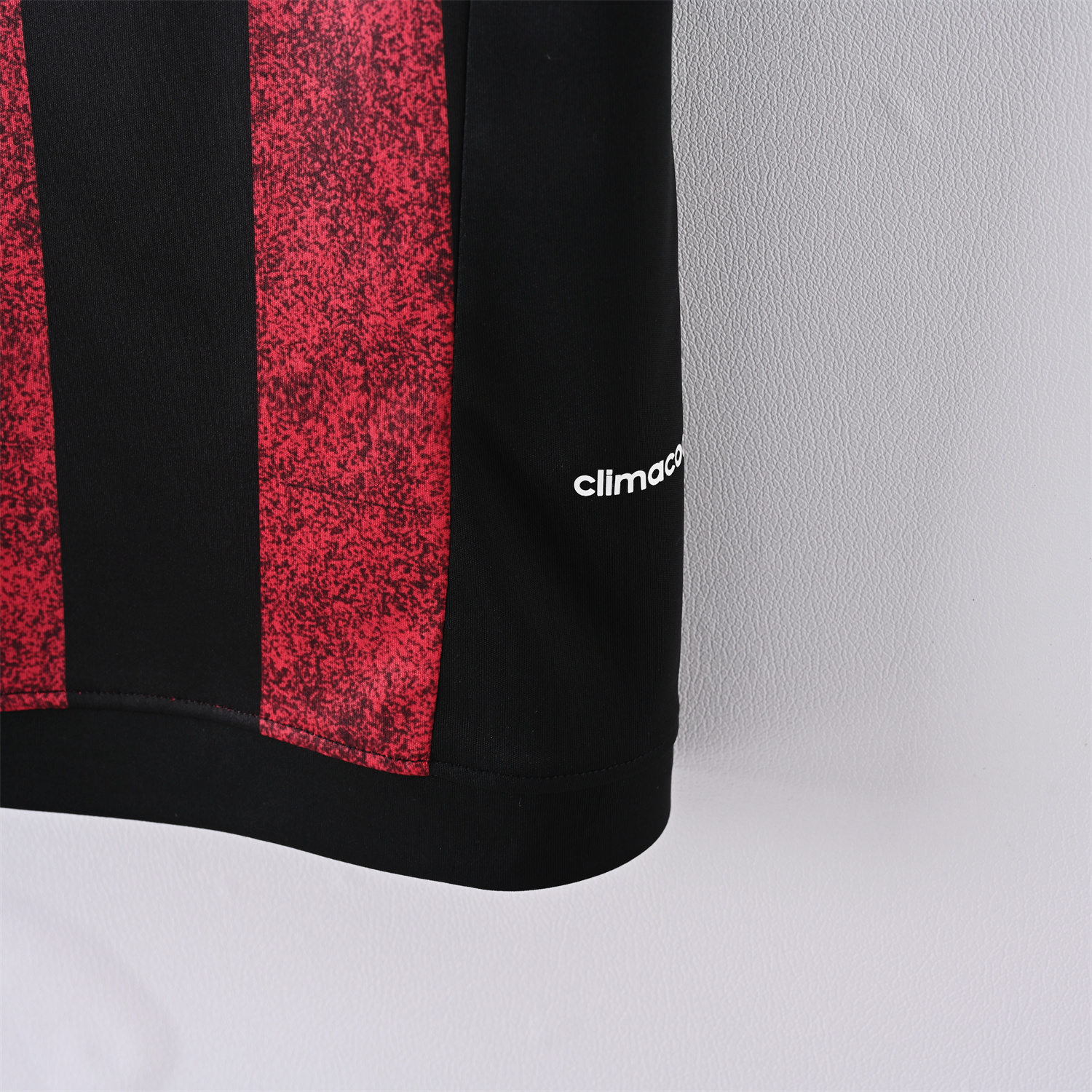 foot-Retro AC Milan 2015-16 Home Jersey