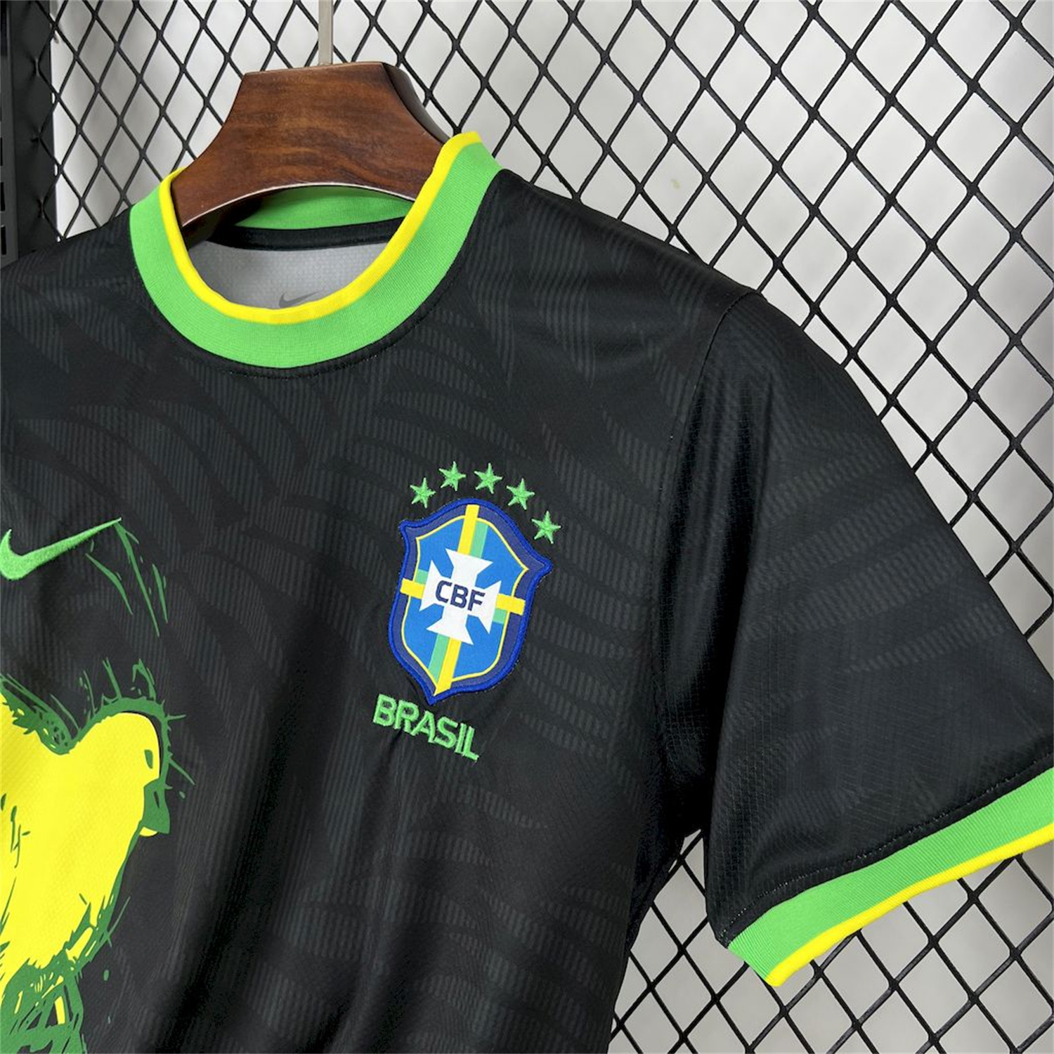 foot-Brazil 25-26 Yellow Dove Black Jersey - Fans Version