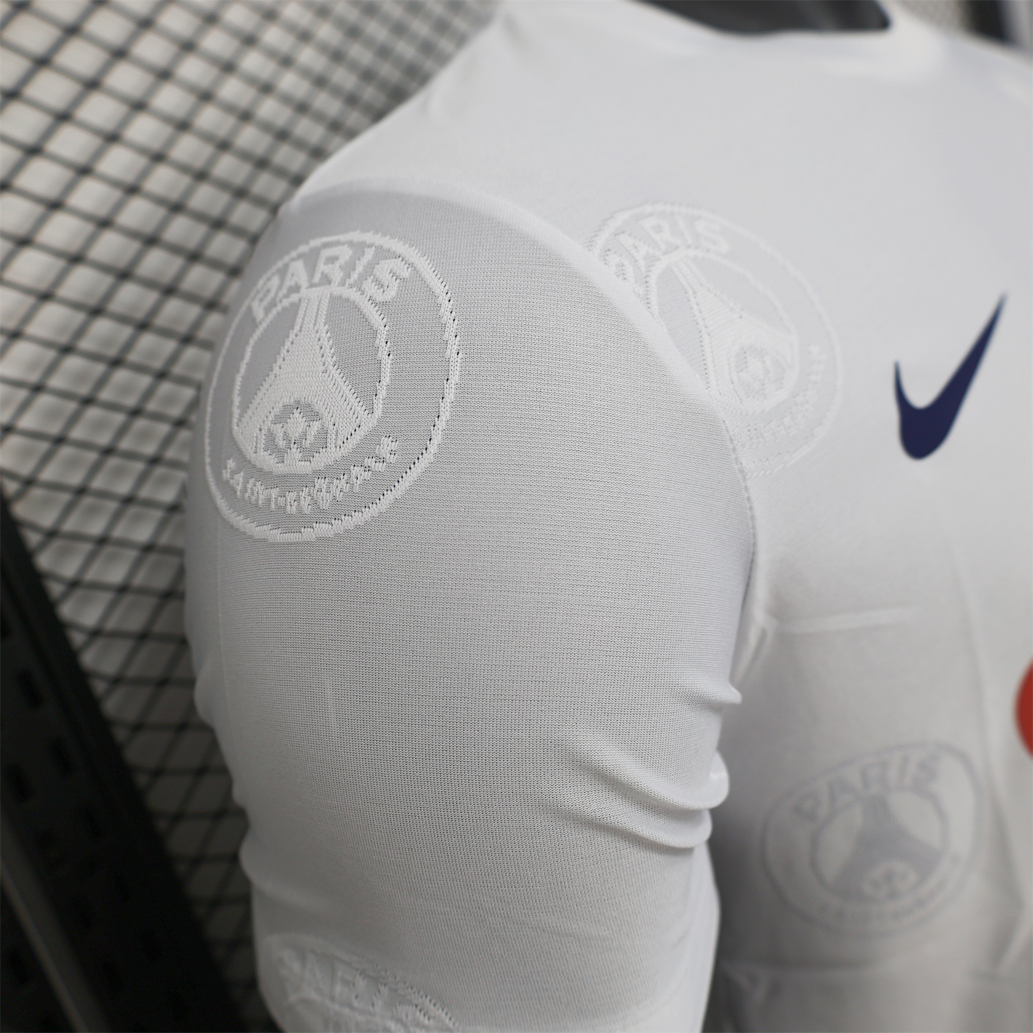 foot-Paris Saint-Germain PSG 25-26 White Jersey with Team Logo Decoration and Gradient Advertising - Player Version