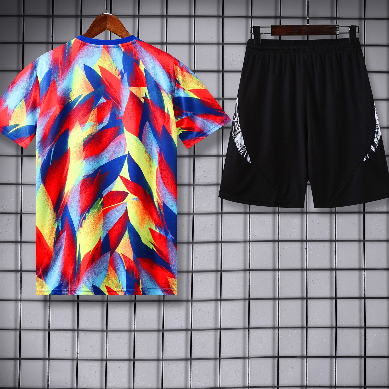 foot-Arsenal 25-26 Short-Sleeve Training Set - Colorful Festival Top and Black Shorts