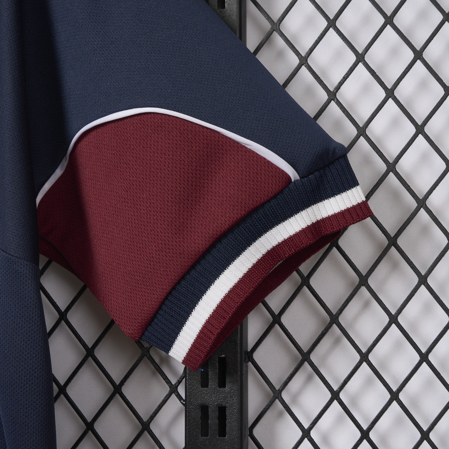 foot-Retro West Ham United 1999-01 Away Jersey