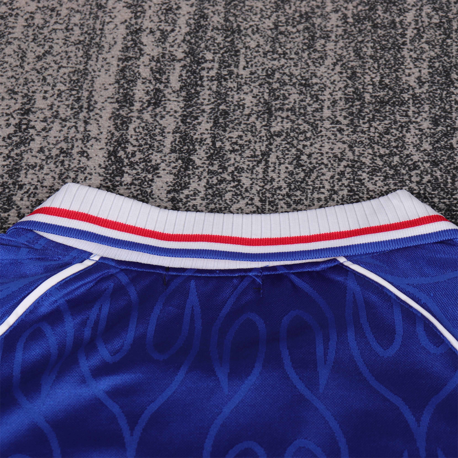 GlobeJersey-Retro Japan 1998 Home Kids Kit